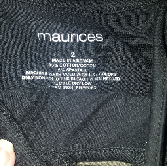 Maurices Tank Tops - Picture 3 of 4